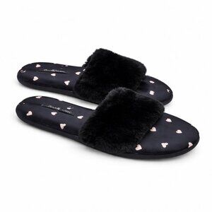 Victoria's Secret women's shoes slippers Size: L